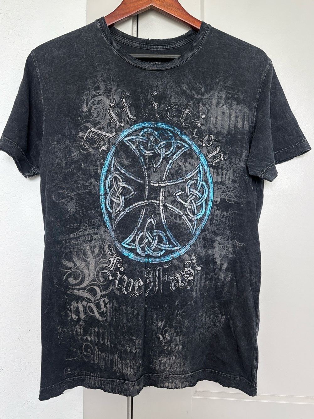 AFFLICTION LIVE FAST GRAPHIC BLACK SHORT SLEEVE TSHIRT MENS LARGE